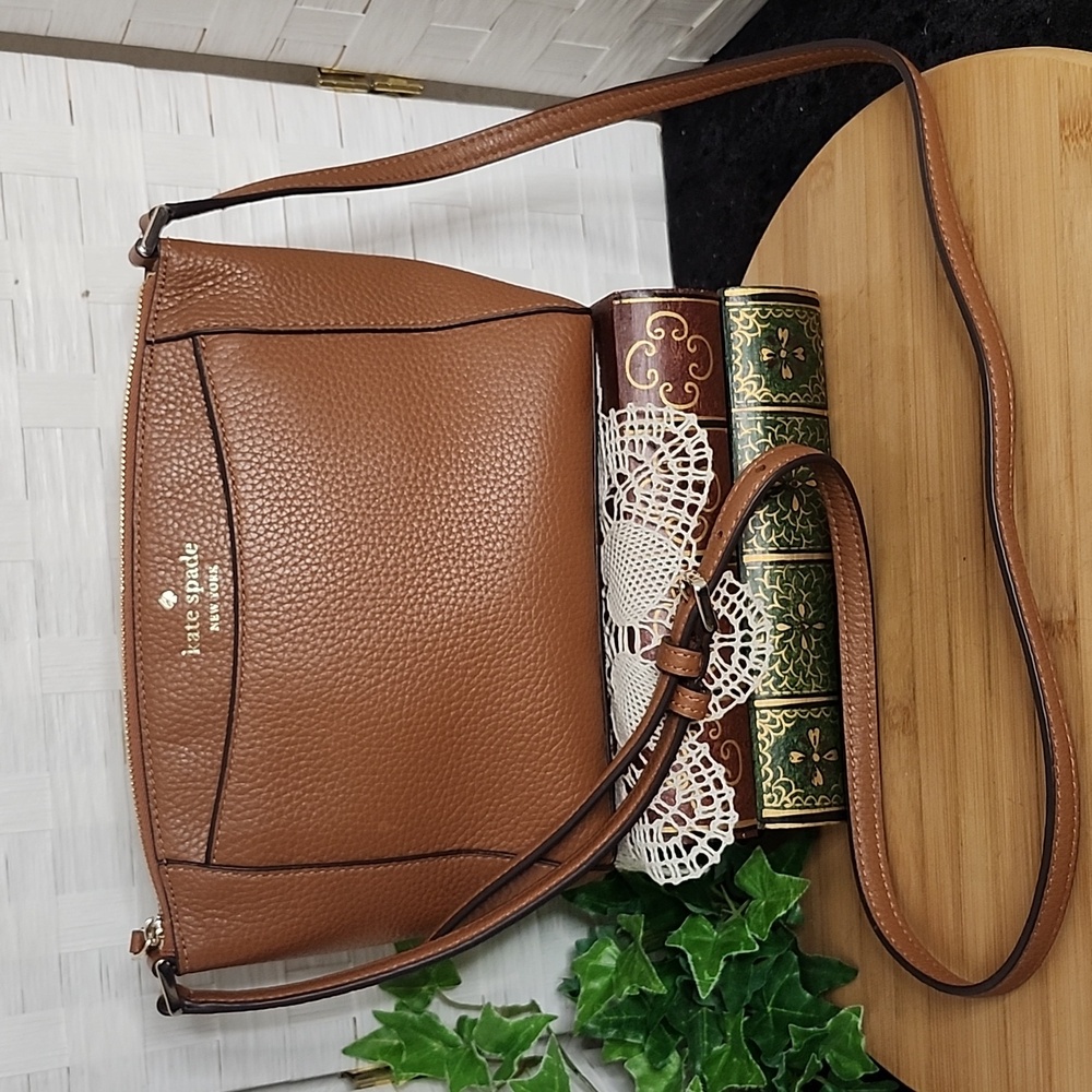 👉*NWOT* KATE SPADE ♠️ MONICA CROSSBODY BAG ~WARM BROWN LEATHER WKR00258
